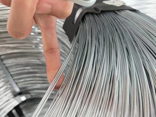 ±1% Tolerance Zinc Coated Q195 Q235 SAE1006 SAE1008 Углеродистая стальная оцинкованная проволока для конструкций