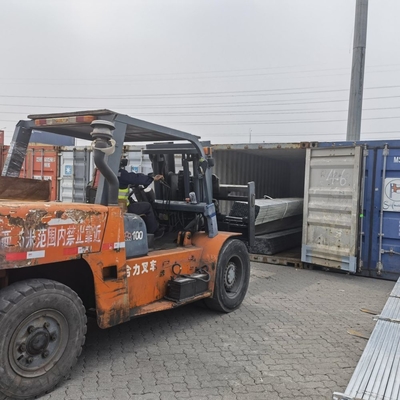 6 м Длина Q235 Q345 SS400 ST37-2 ST52 Q420 Q460 S235JR S275JR S355JR Оцинкованная прямоугольная трубка с покрытием 100-800 г