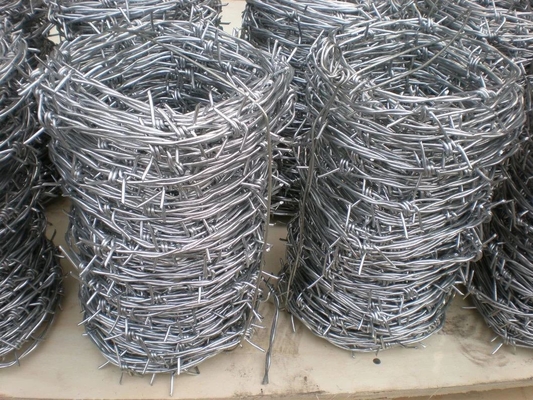 Длина барабана 1,5-3 см Железная проволока ПВХ покрытая или оцинкованная бритвенная проволока Концертина с высокой прочностью