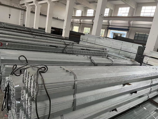 State Mill ASTM Standard Q235/Q345/SS400/ST37-2/ST52/Q420/Q460/S235JR/S275JR/S355JR HR Углеродистая сталь с равным углом 6м-12м