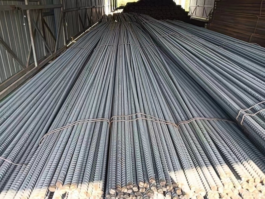 HRB400/500 ASTM A615 BS4449 Стандарт AiSi углеродистых стальных ребер для коммерческих зданий, которым доверяют профессионалы строительства
