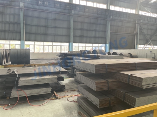 Оптовая торговля черной прожектованной сталью 40 A36 Q195 S235jr Hrc