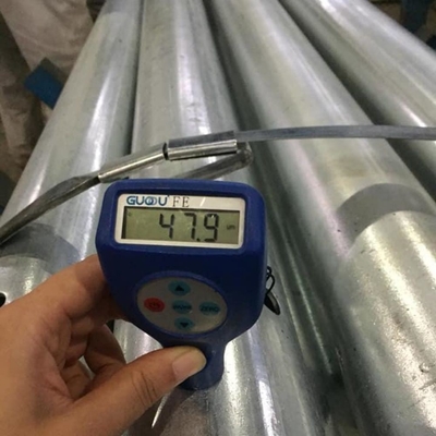 Трубы Gi Сталь Легкая сталь оцинкованный квадратный углерод A36 S235 S275 S355 Q195 25 мм Gi Сталь круглый трубы Цена