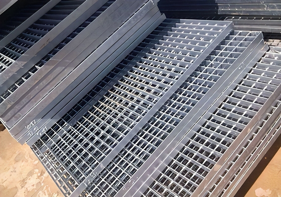 ASTM GB Менискусная поверхность оцинкованная стальная решетка Давление сварки 30x30 Горячее погружение оцинкованная стальная решетка