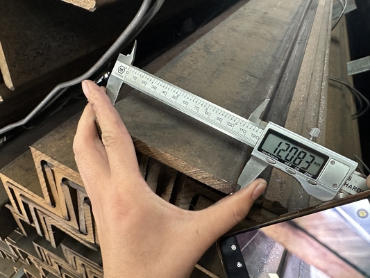 Угловая сталь Astm A36 A53 Q235 Q345 Ss400 Углеродная одинаковая угловая сталь оцинкованное железо L-образная мягкая стальная угловая стойка