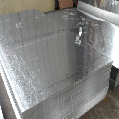 Китай 26 калибра 4ft x 8ft гофрированные оцинкованные стальные листы для кровельных и стенных применений, изготовленные из Dx51D GI Steel